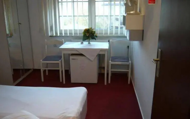 Relax Hotel & SPA Stuttgart