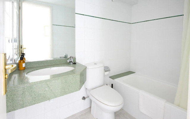Aparthotel Niu d´Aus