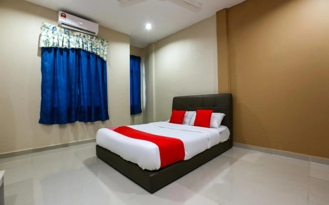 OYO 89933 Nun Hotel