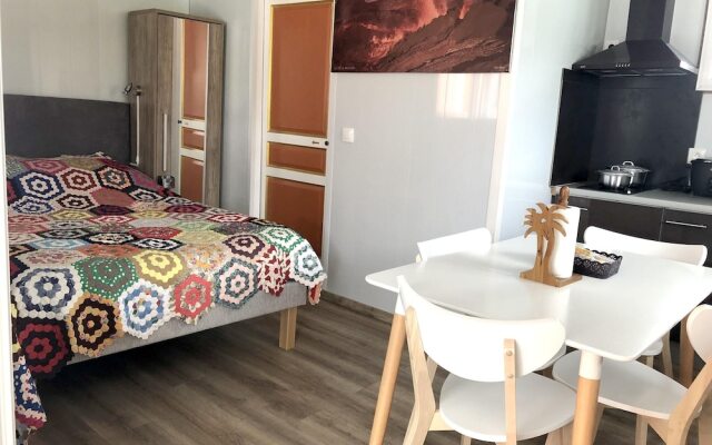 Studio In Sainte Suzanne With Furnished Balcony And Wifi