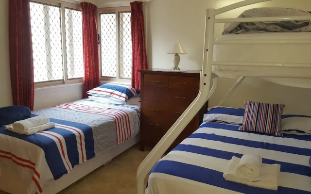 Sailor's Rest Holiday House