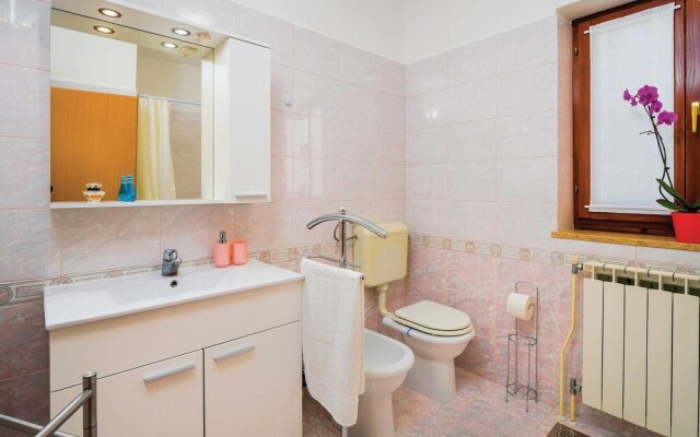 Stunning Apartment in Nedescina With Wifi and 3 Bedrooms