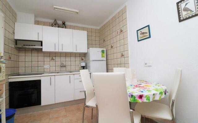 Turo 2 - Piso con Piscina comunitaria