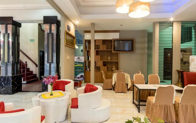 OYO 711 Salam Residence Syariah