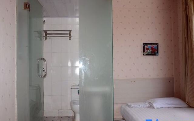 Wuhan Tenglong Hotel