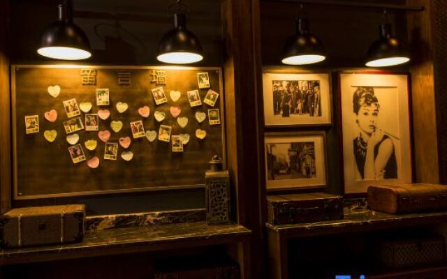 James Joyce Coffetel Guiyang Xingdao Branch