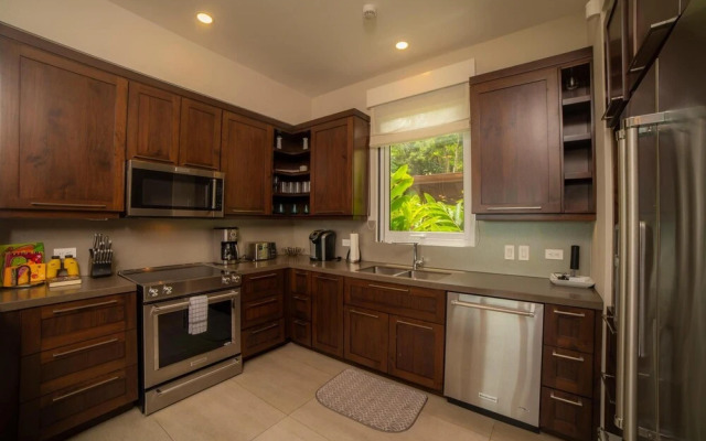 Miramar 4E - 3 bdr 3 Bath Ocean View