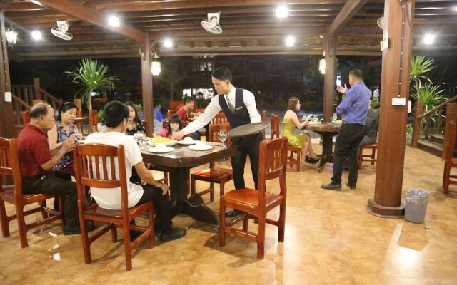 Lisha Grand Hotel