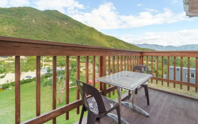 Pocheon Swimpyo Pension