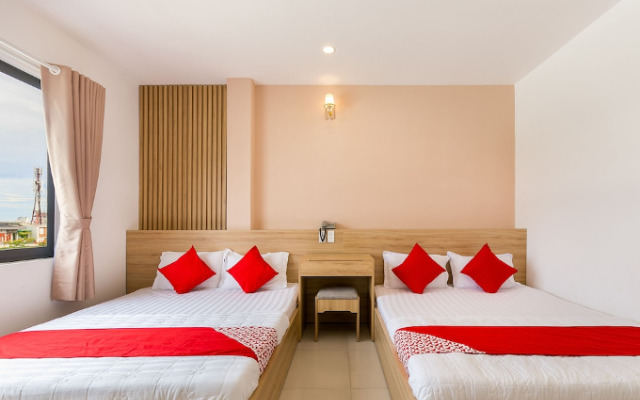 Anh Linh Hotel by OYO Rooms