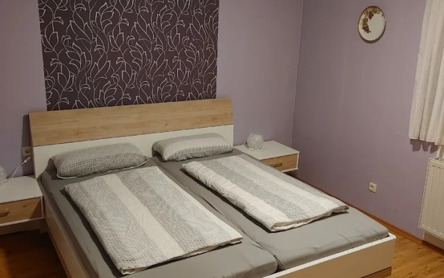 Ferienwohnung Angelika Zimmermann Dettelbach