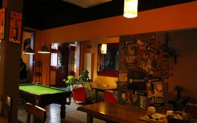 Heyuan International Youth Hostel