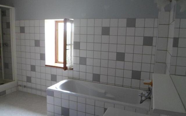 Gîte Souvigny, 5 pièces, 10 personnes - FR-1-489-231