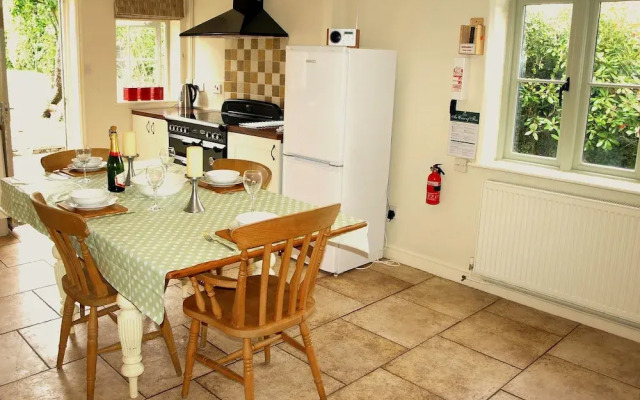 Beaconsfield Cottage