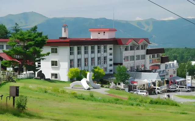 Ikenotaira Shirakabakogen Hotel