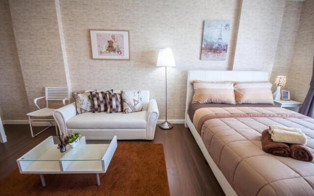 Imm Aim Condo VIP