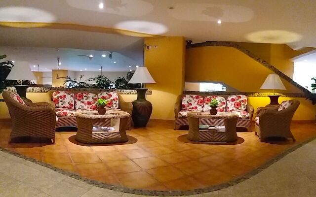 Pacific Club Resort