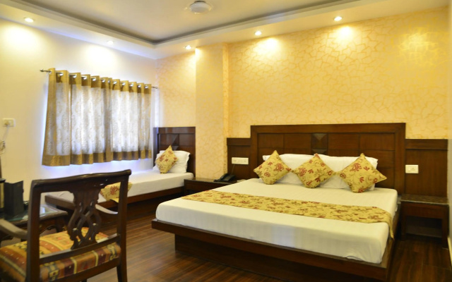 Hotel Amax Inn – Guest Rooms – Delhi