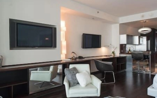 Luxury Suites at the Palms