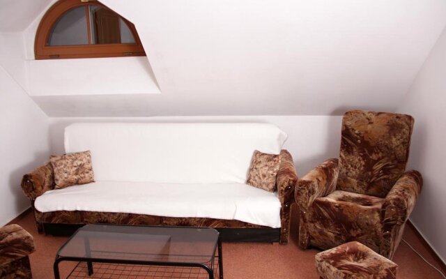 Rooms Novobranská - Orlí