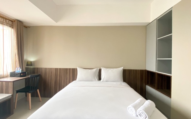 Well Furnished and Cozy Studio at LRT City Jatibening Apartment – Guest Rooms – Bekasi