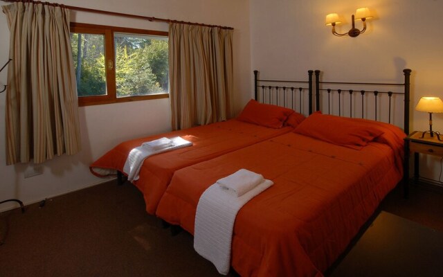 Fantastic 4Bedr Chalet Lake Views HV8
