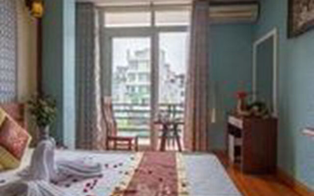 OYO 241 Hp Home Hotel – Guest Rooms – Hanoi