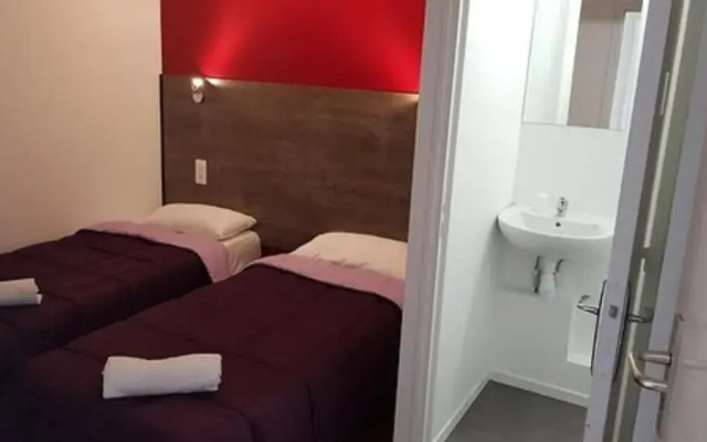 Kyriad Direct Brie Comte Robert