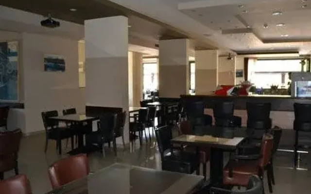 Hotel Medium