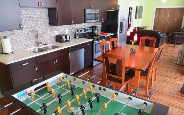 York Street Vacation Condos