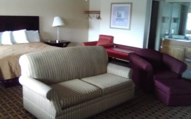 Ameraview Inn And Suites