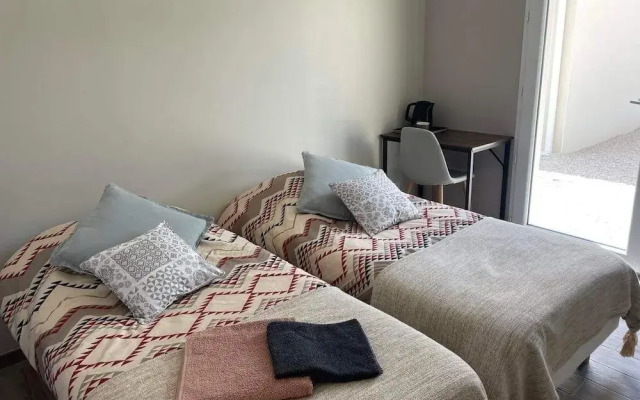 La Petite Salamandre