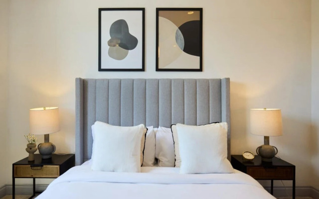 The Leghorn Quarters - Modern 3bdr With Balcony