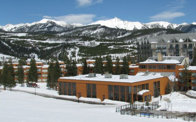Huntley Lodge at Big Sky Resort