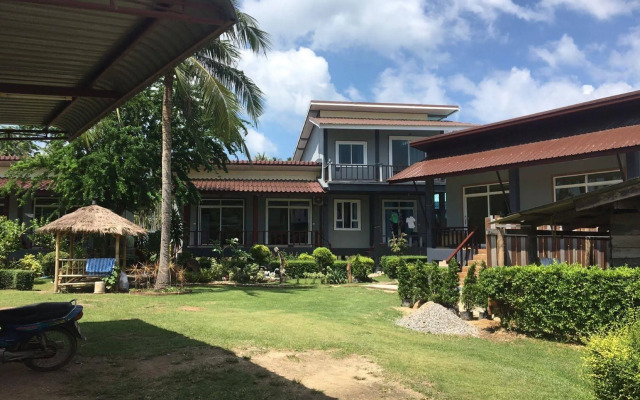 Sunanta Bungalow