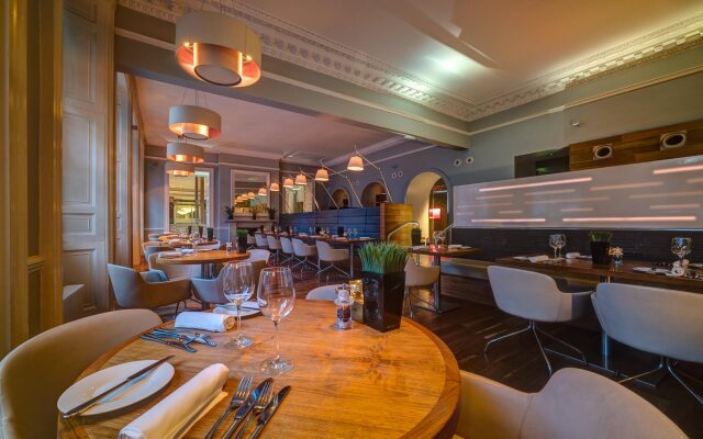 Apex Waterloo Place Hotel