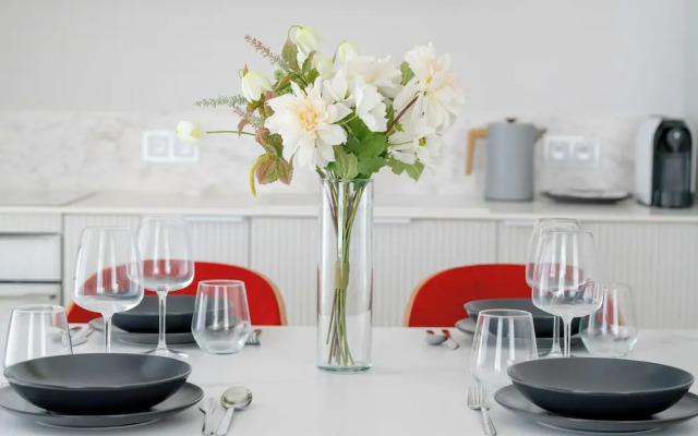 Stylish Apartment Zielona by Renters