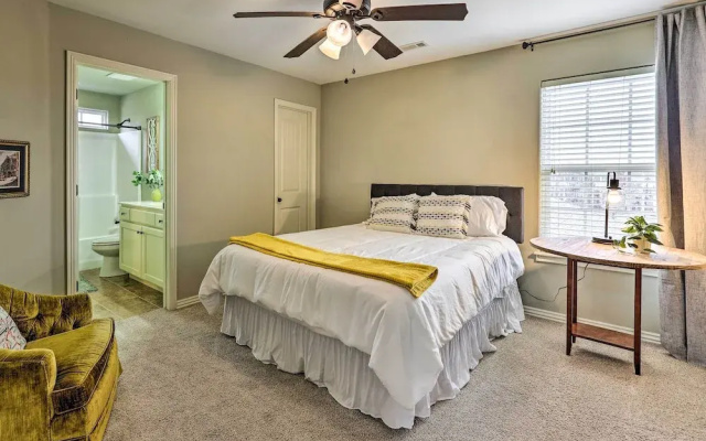 Fayetteville Home Near University of Arkansas!