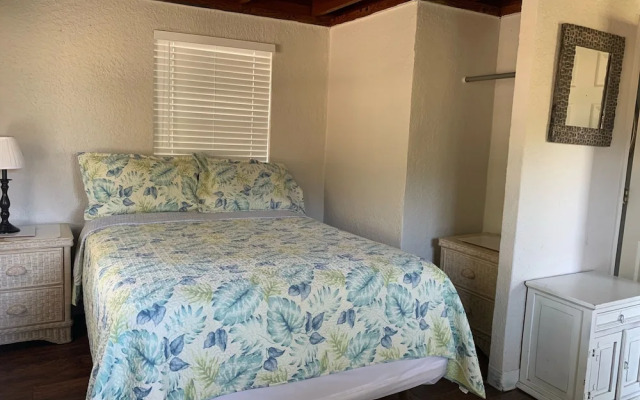 Nature Coast Inn and Cottages