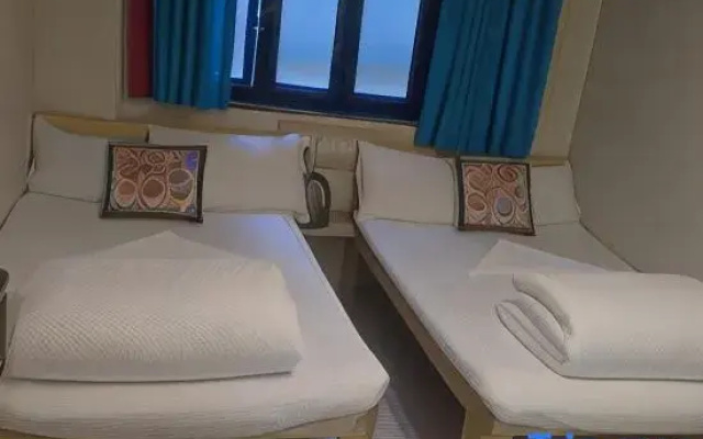 New Hoover Hostel