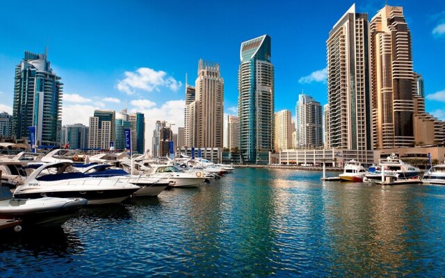 Amazing 1br Dubai Marina, Sea View, Metro Nearby