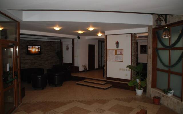 Edelweiss Inn Aparthotel