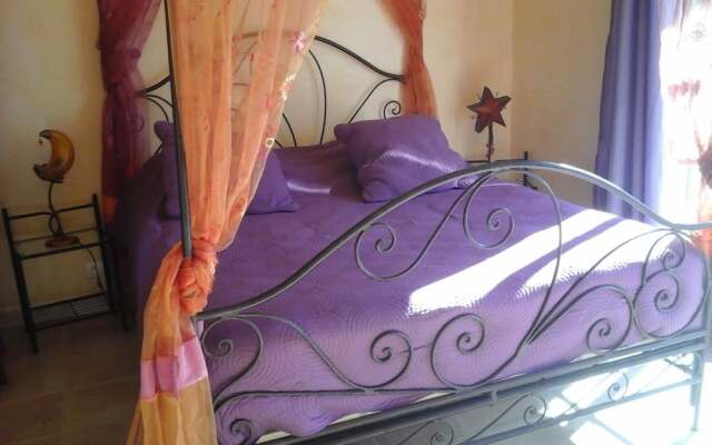 Chambres d'Hôtes Mas des lys