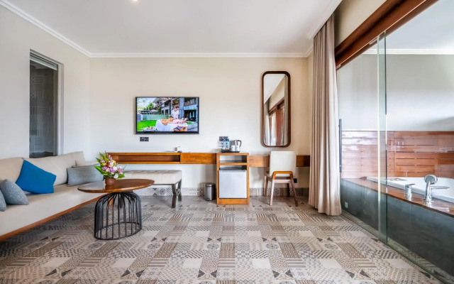 Sense Canggu Beach Hotel