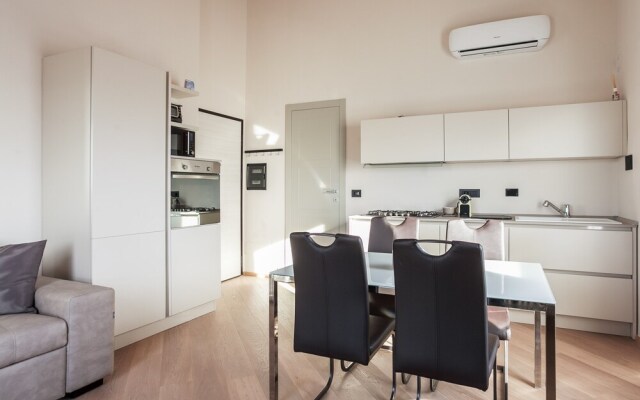 Sant'orsola Suites Apartments