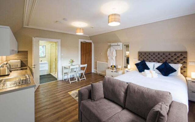 Rosedene Highland House - King Studio Apartment 5