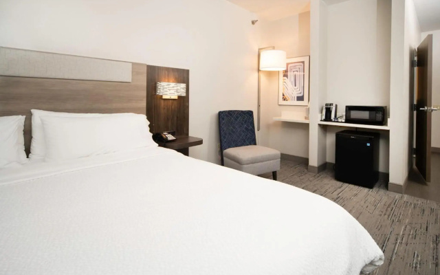 Holiday Inn Express Hotel & Suites Canyon by IHG