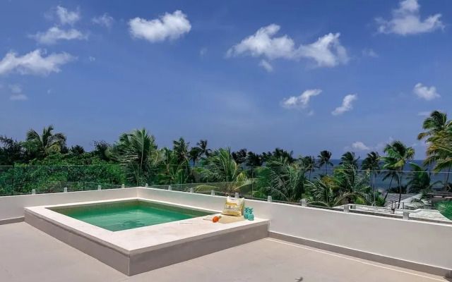 Luxury Penthouse 3 Bedroom Ocean Views