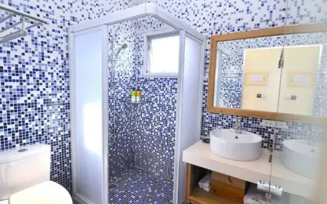 Xinghai Hostel