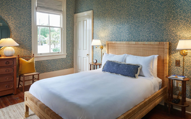 Post House Inn